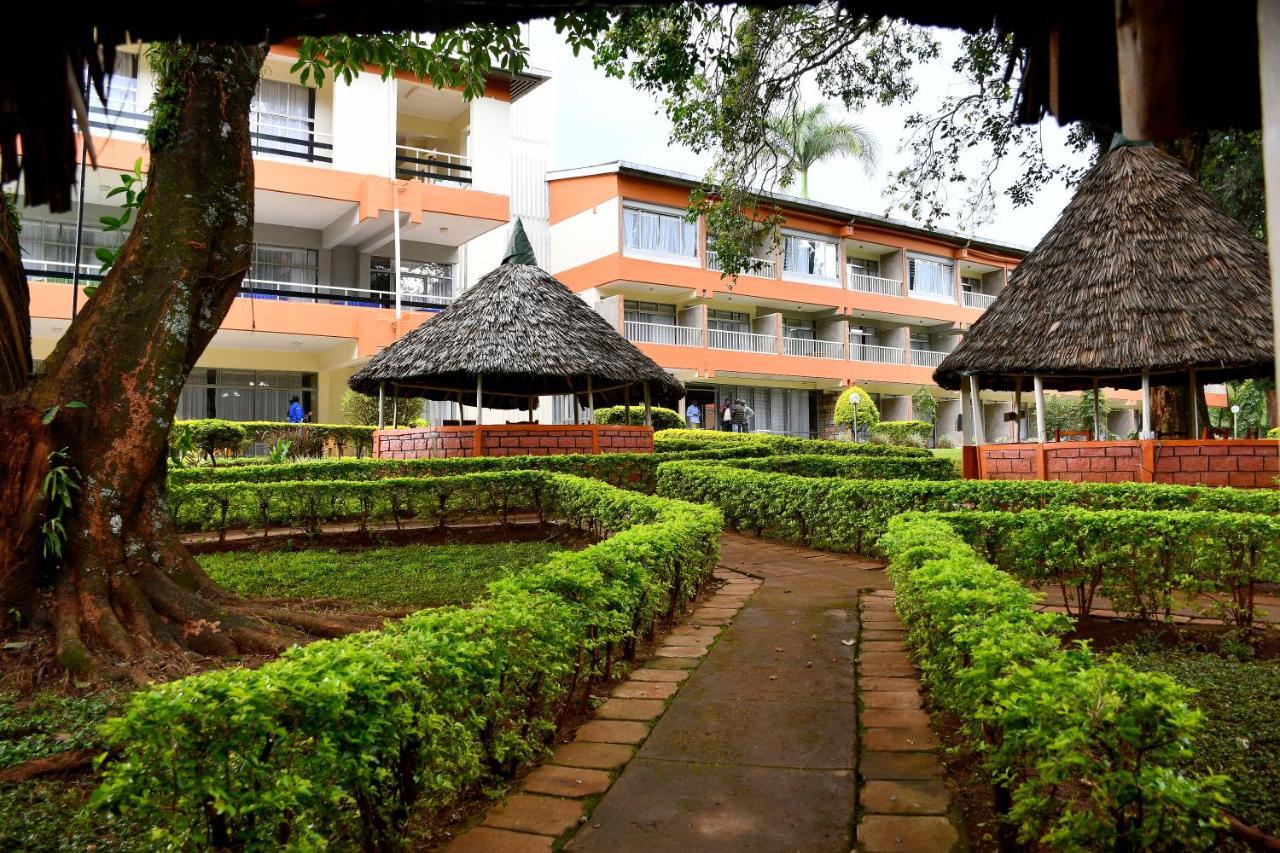 Golf Hotel Kakamega ภายนอก รูปภาพ