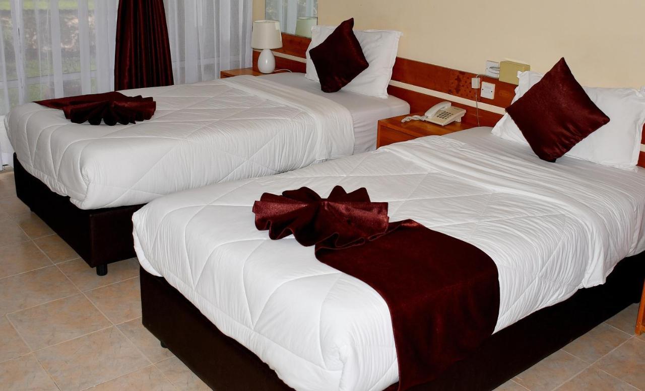 Golf Hotel Kakamega ภายนอก รูปภาพ