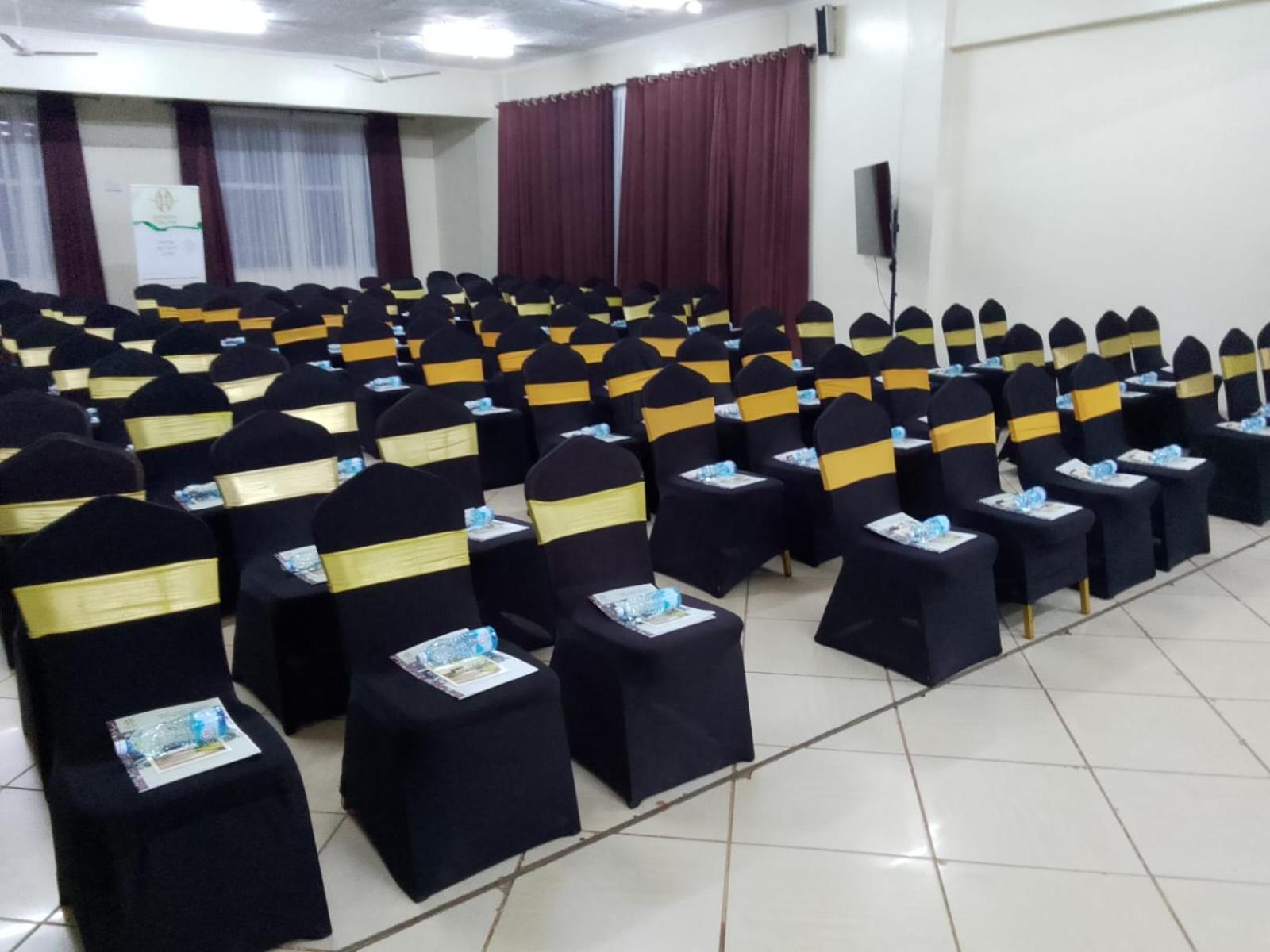 Golf Hotel Kakamega ภายนอก รูปภาพ