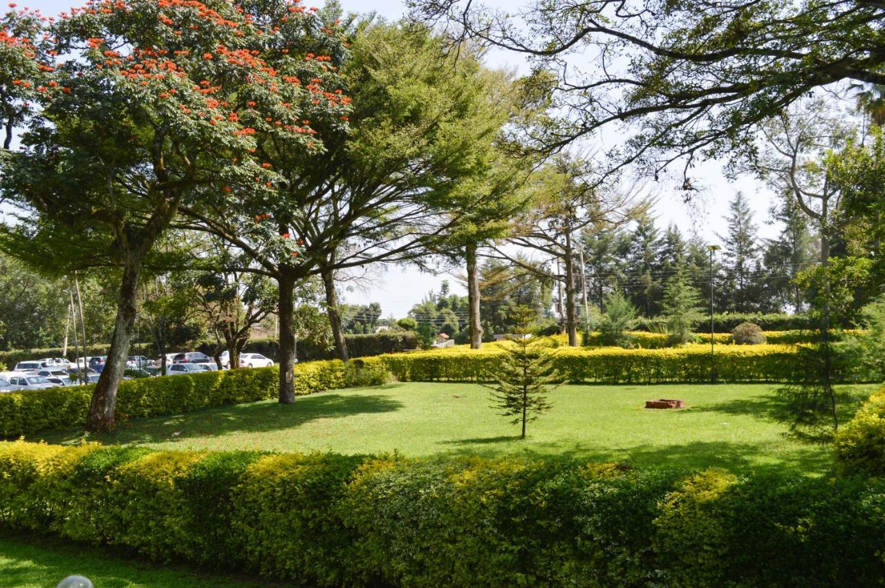 Golf Hotel Kakamega ภายนอก รูปภาพ