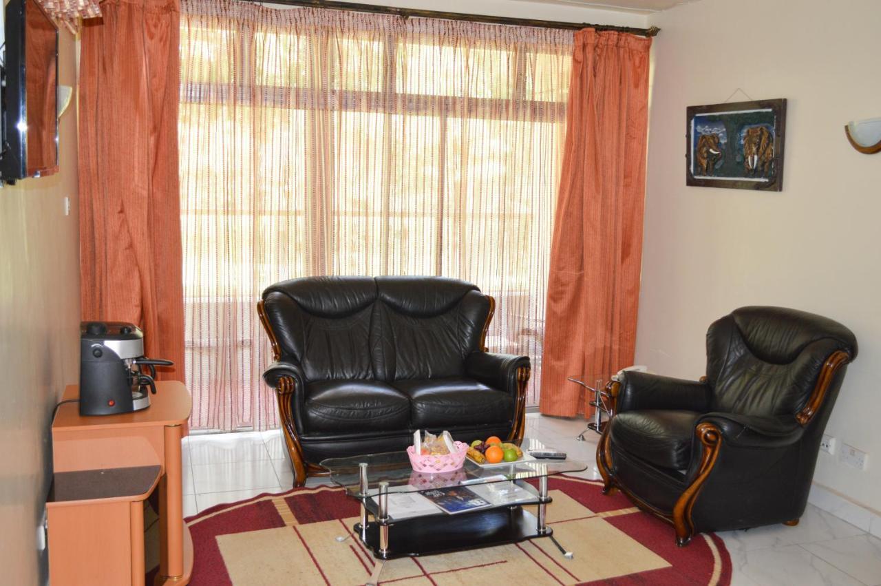 Golf Hotel Kakamega ภายนอก รูปภาพ